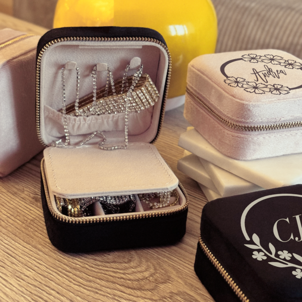 Montmartre Custom Velvet Jewelry Box with Mirror – Elegant Travel Organizer - Image 11