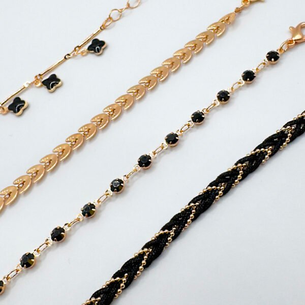 Sophie Bracelet Set – 4-Piece Layered Chain - Image 4